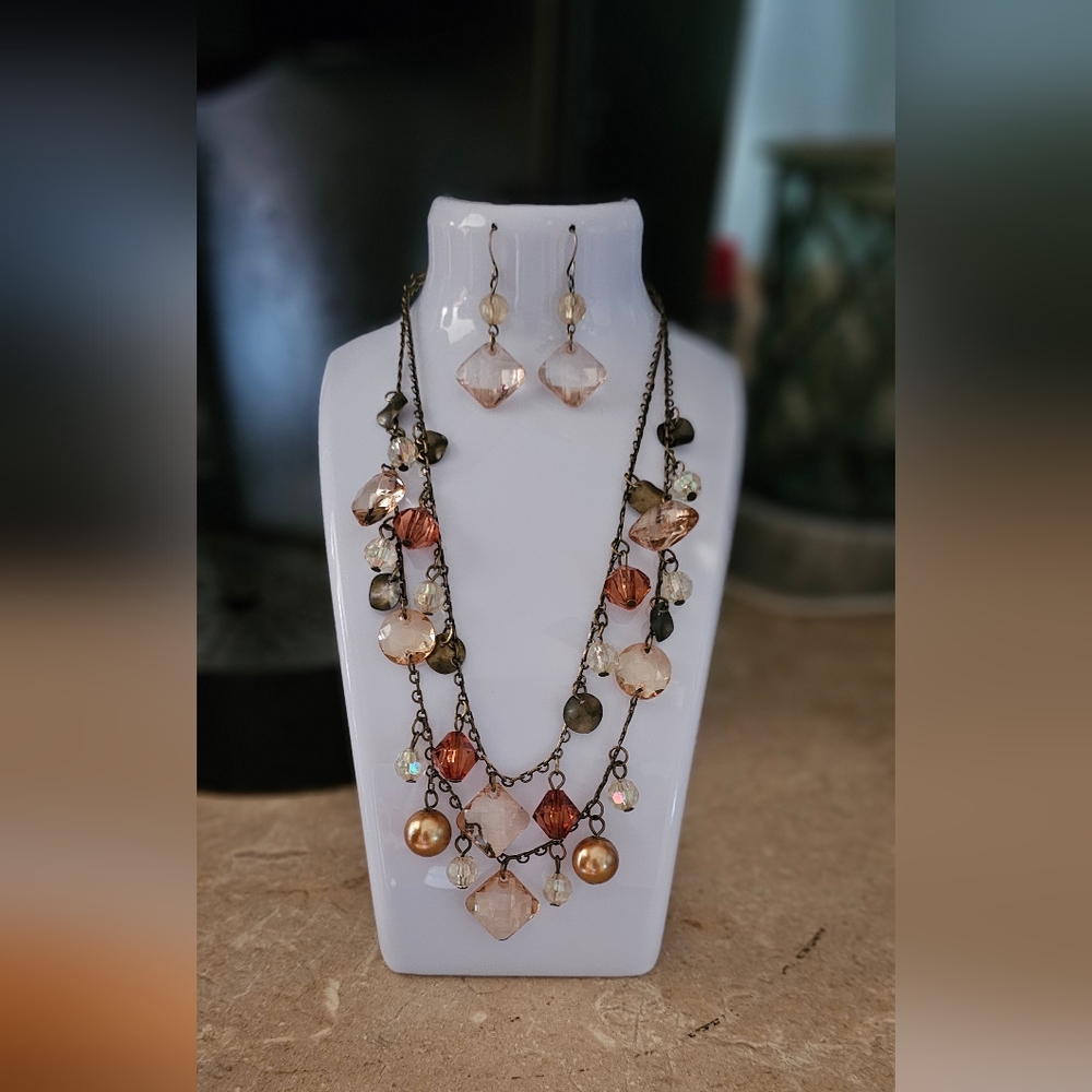 Premier designs earrings and necklace set Tuscan serries